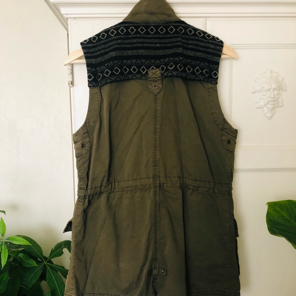 Roots Canada vest - Picture 2 of 4